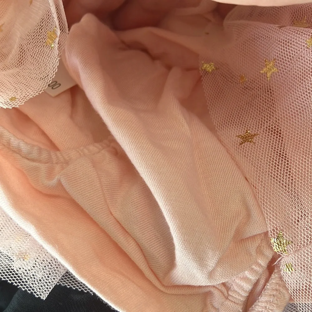 FINAL MARKDOWN Cat & jack dress 2t